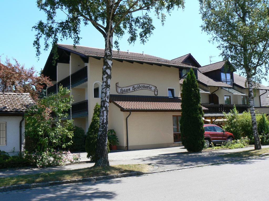 Hotel Haus Evelyn / Haus Heidemarie Bad Füssing Pokoj fotografie